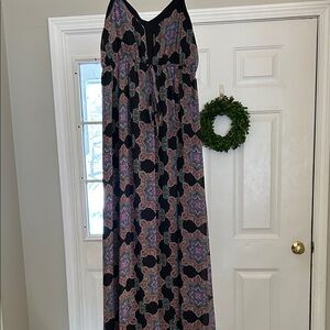 Doe & Rae Black and Pink Patterned Dress